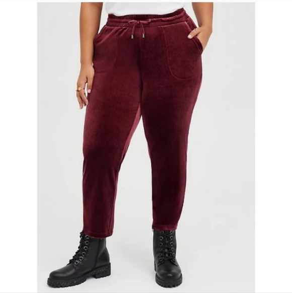 Torrid 4 Burgundy Wine Pull On Velvet Joggers Nwt - Picture 2 of 10